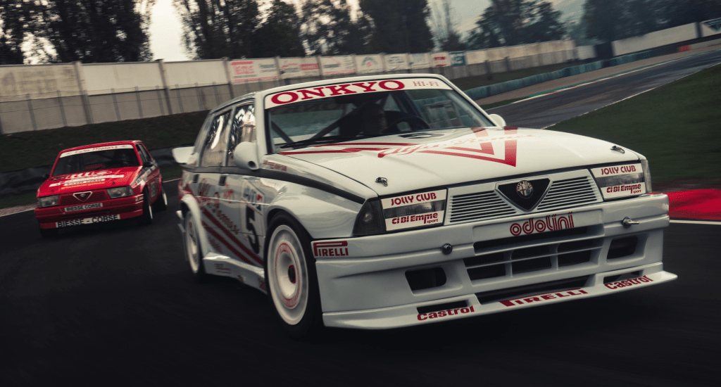 Alfa Romeo 75 Racing Car